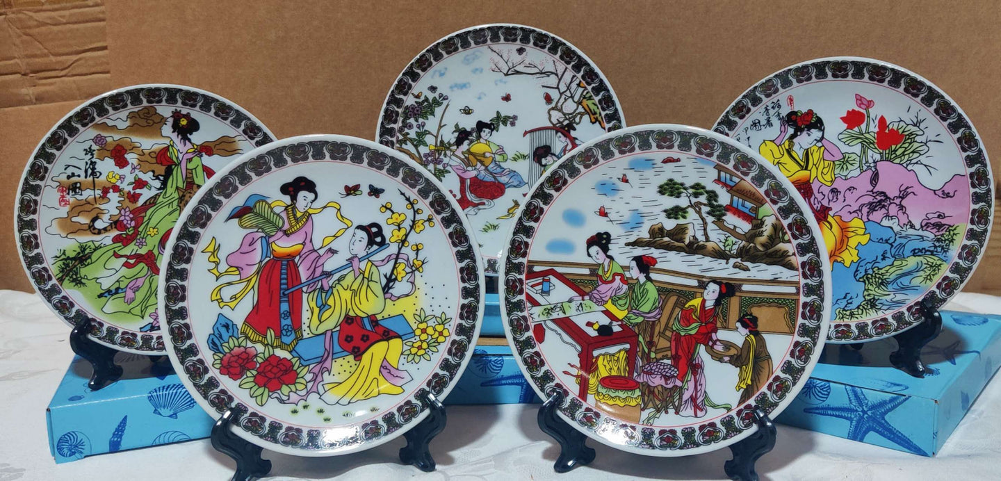 Assiette en porcelaine décorative 15,50cm avec support