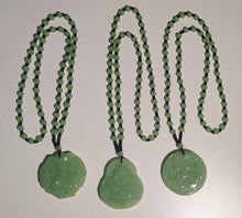 Collier en résine imitation jade 花瓶 , 佛像 , 出入平安 (5,00 x 5,00 cm)