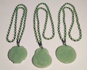 Collier en résine imitation jade 花瓶 , 佛像 , 出入平安 (5,00 x 5,00 cm)